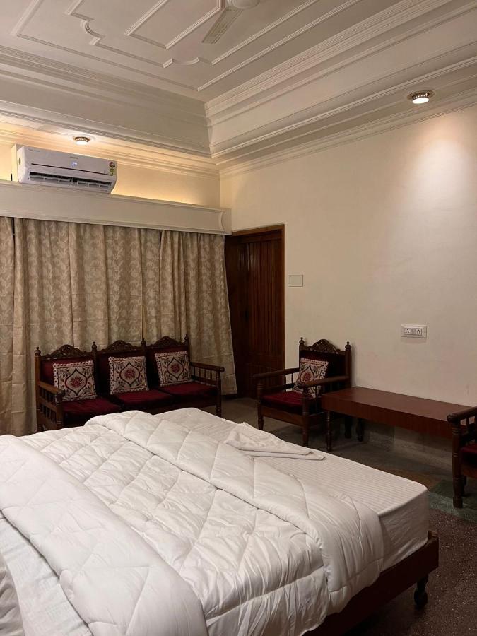 Aavaa Shanti Niwas Varanasi Dış mekan fotoğraf
